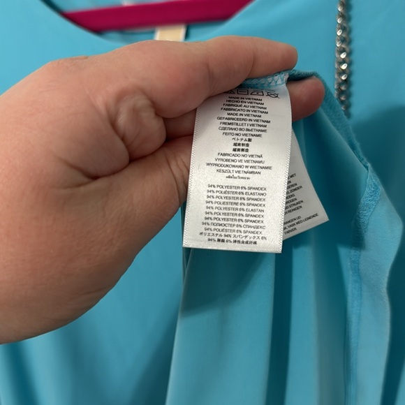 Michael Kors 1X blue tank with silver zipper details - Picture 10 of 15